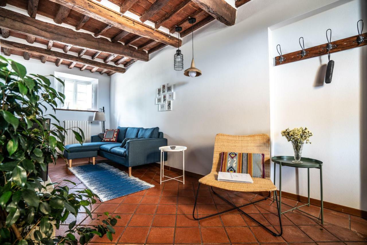 Accogliente Alloggio Con Vista E Piscina Lucca Bagian luar foto